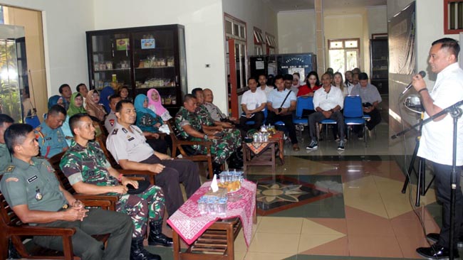 Kasdim 0818 Hadiri Coffee Morning di Disnaker Bersama Tiga Pilar