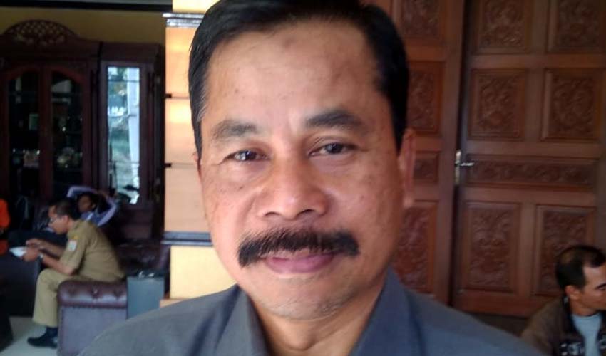 Drs Suwadji, SIP, MSi Kepala DPMD Kabupaten Malang. (dok)