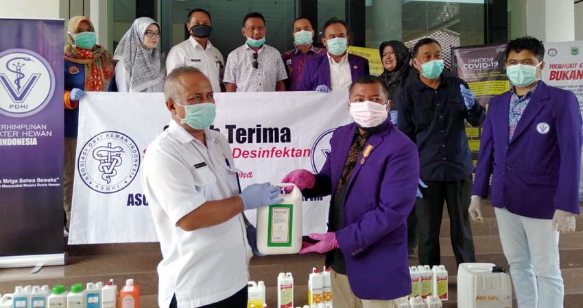 PDHI dan ASOHI Pasok Bantuan Disinfektan ke Kabupaten Malang