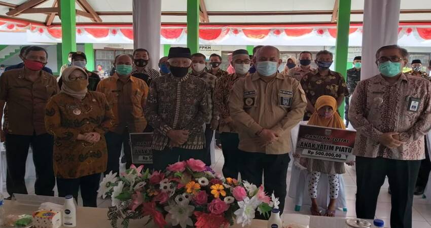 Pjs Bupati Malang, Drs. Sjaichul Ghulam saat menggelar kunjungan kerja.