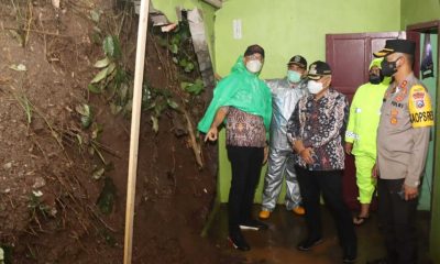 Bupati Malang bersama Kapolres Malang Tinjau Dampak Banjir dan Longsor di Kepanjen