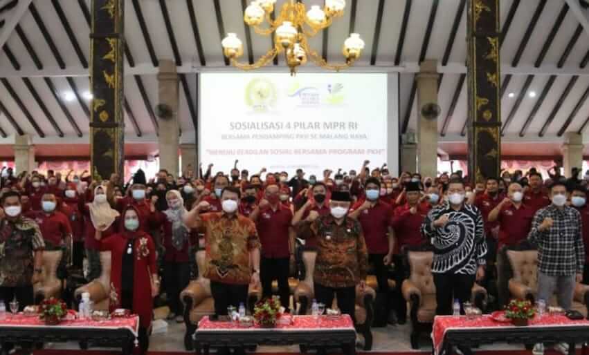 Bupati Sanusi Hadiri Sosoalisasi Empat Pilar bersama Wakil Ketua MPR RI di Pendopo Agung Kabupaten Malang