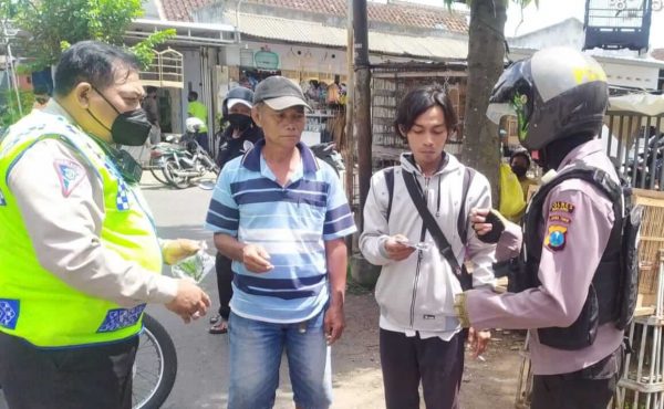 Sasar Pasar Burung Kepanjen, Tim Pamor Keris Polres Malang Jaring 35 Orang Tidak Bermasker