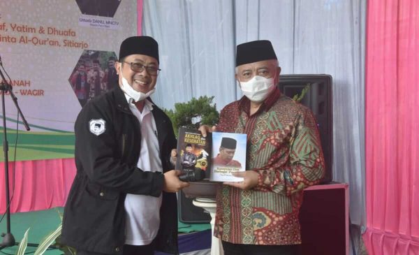 Bupati Malang Serahkan Hibah Domba dari MPH ke Guru Ngaji, Keluarga Mualaf hingga Dhuafa Warga Binaan Pesantren Cinta Al Quran