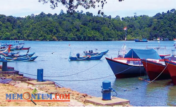 Fenomena Bulan Hitam, Nelayan Malang Selatan Diimbau Waspada Banjir Rob