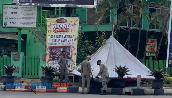 24 Reklame di Kawasan Kepanjen Ditertibkan Satpol PP Kabupaten Malang