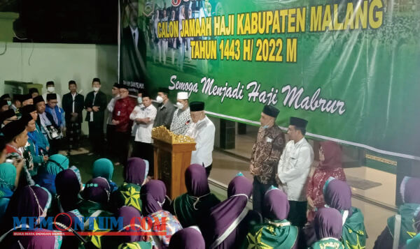 Kloter Pertama CJH Kabupaten Malang Diberangkatkan Bupati Sanusi