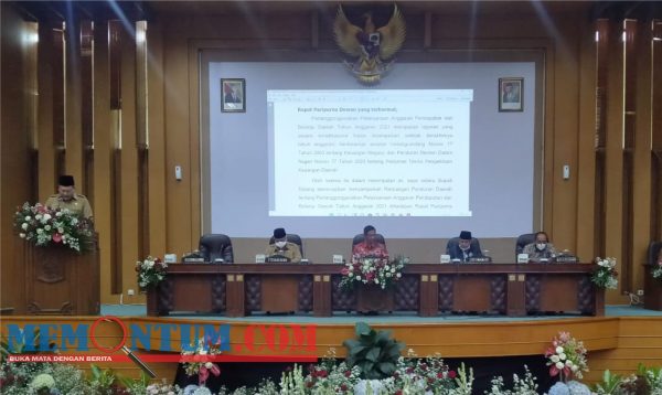 Rapat Paripurna Pertanggungjawaban Anggaran Pendapatan dan Belanja 2021, DPRD Kabupaten Malang Disuguhi Realisasi PAD 103 Persen