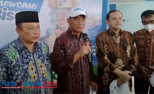 Lihat Perkembangan Program Angkatan Kerja Terampil, Menko PMK Kunjungi SMK Muhammadiyah 1 Kepanjen