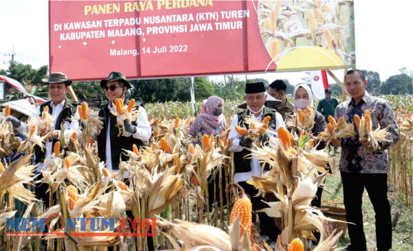 Bupati Malang Hadiri Panen Perdana Kawasan Terpadu Nusantara Kolaborasi BNPT, PT KAI hingga PT BRI