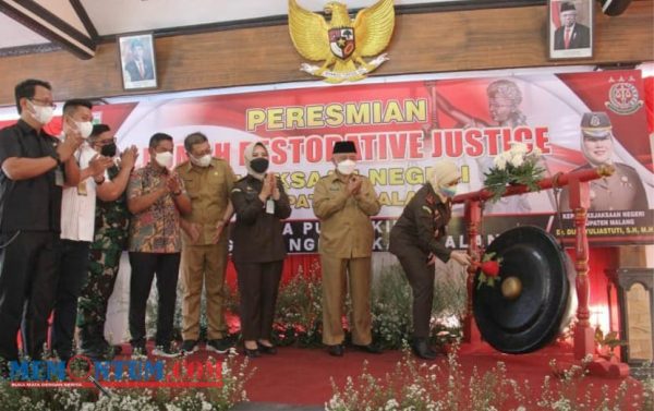 Peresmian 31 Rumah Restorative Justice bersama Kajati, Bupati Malang Berharap Masyarakat Taat dan Kian Sadar Hukum