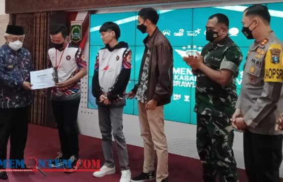Bupati Malang Berangkatkan 18 Atlet Turnamen Esports Piala KSAD