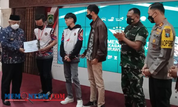 Bupati Malang Berangkatkan 18 Atlet Turnamen Esports Piala KSAD