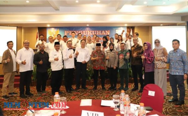 Hadiri Pengukuhan Apindo Malang Raya, Bupati Sanusi Harapkan Hubungan Industrial yang Harmoni