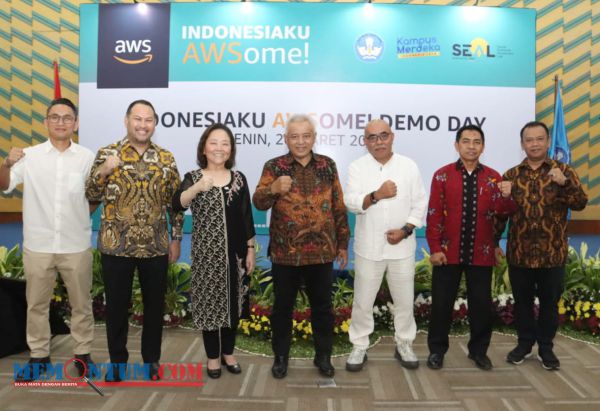 Bupati Malang Terima Penghargaan sebagai Chief of Transformation dari Amazone Web Services