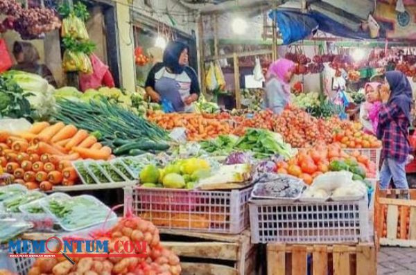 Pedagang Pasar Dewi Sri Pujon Panen Rejeki selama Momen Libur Lebaran